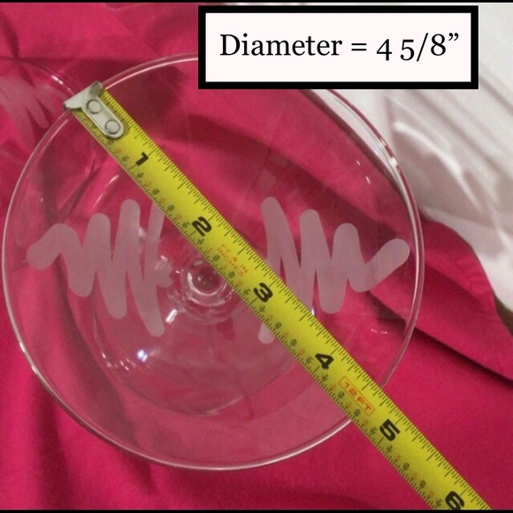 Two (2) Etched Christmas Tree Design 8.5 oz. Martini Glasses - Picture 7 of 9